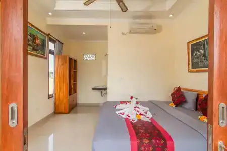 Umah Anila - 28