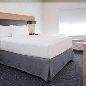 TownePlace Suites by Marriott Orlando Airport - 23