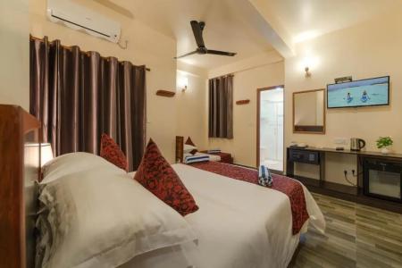 Paguro Beach Inn - 47