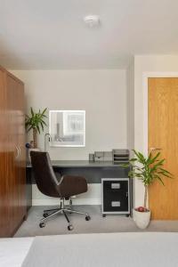 Saco Holborn – Lamb’s Conduit St - 34