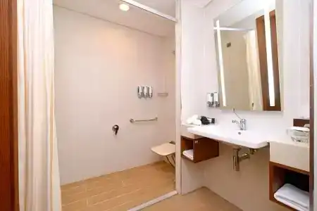 Hampton by Hilton Samsun - 39