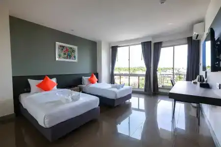 Clover Hatyai - 3