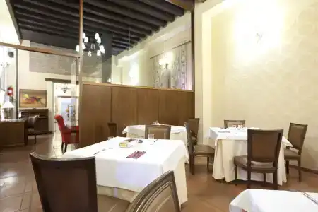 Palacio Ayala Berganza - 15