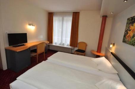 ApartGoldey - 1