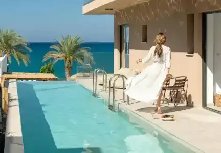 Golden Bee Lifestyle - 14