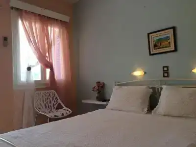 Isidora - 25