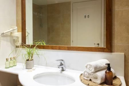 Giannoulis - Grand Bay Beach Resort (Exclusive Adults Only) - 40