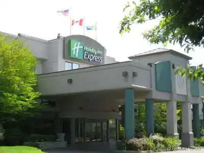 Holiday Inn Express Bellingham, An Ihg - 0