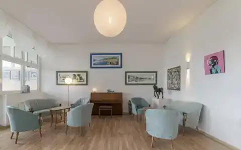 Regina - 14