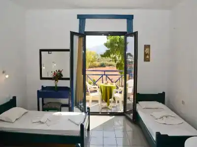 Milos Studios - 14