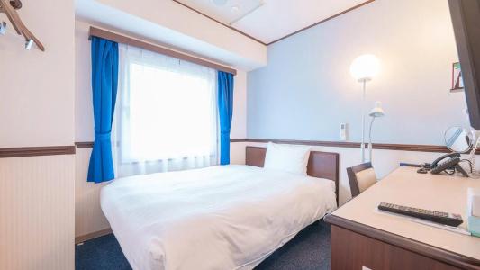 Toyoko Inn Shin-Osaka-eki Higashi-guchi - 33