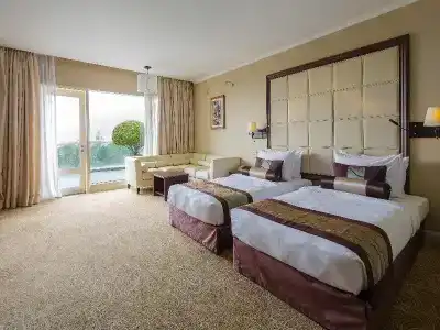 Sea Links Beach Resort & Golf - 18