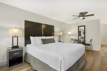 Best Western Pier Point Inn - 123