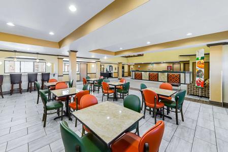 Quality Inn & Suites - 21