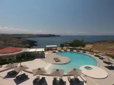 Kavos & Suites - 18