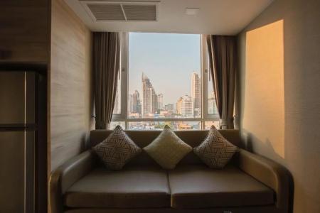 Adelphi Suites Bangkok - Sha Extra Plus - 101