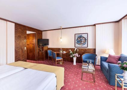 Best Western Premier Grand Russischer Hof - 24