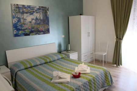 Damiani & Sister Guesthouse - 32