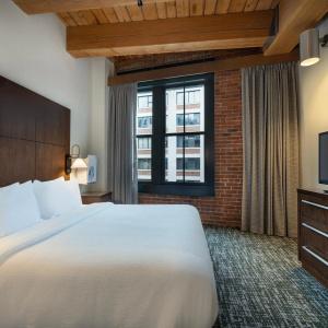 Residence Inn by Marriott Boston Downtown Seaport - 43