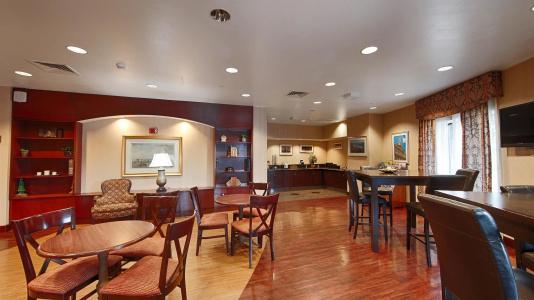 Best Western Plus Boston - 19