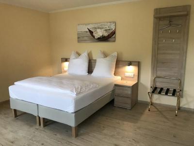 Select Suites & Aparts - 1
