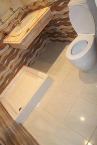 Tahrir Square Hostel - 51