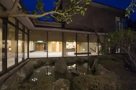Hakone Kowakien Miyamafurin - 28