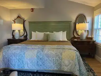 Abalonia Inn - 4