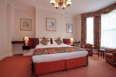 Arundel House - 25
