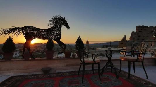 Phocas Cave Suites - 26