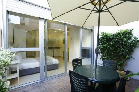 Sea Land Suites - 18