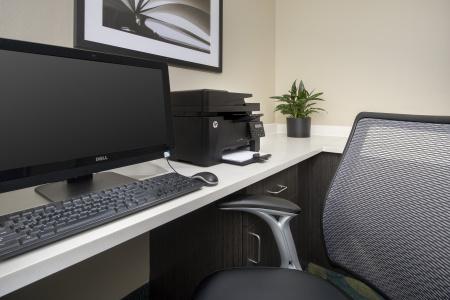 Candlewood Suites i-26 @ Northwoods Mall, An Ihg - 2