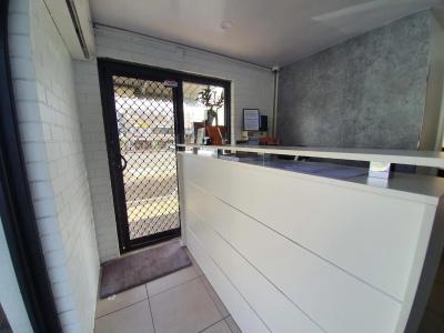 Montego Mermaid Beach - 7