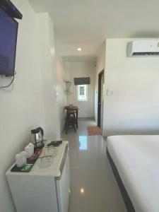ThanaVill - 19