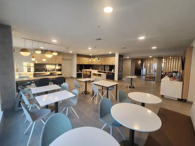 TownePlace Suites by Marriott - 4