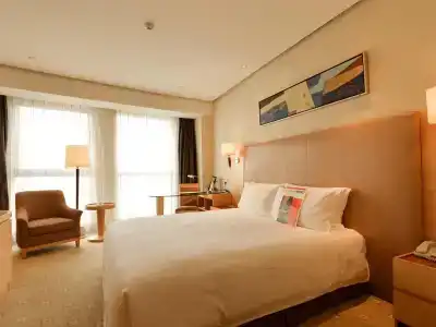 Regal Jinfeng - 47