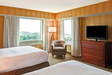 DoubleTree Fallsview & Spa by Hilton - - 54