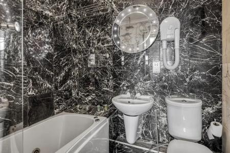 Opulence Boutique and Spa - 36