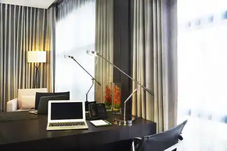 Holiday Inn Bangkok Sukhumvit, An Ihg - 15