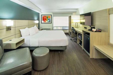 Quality Inn - 35