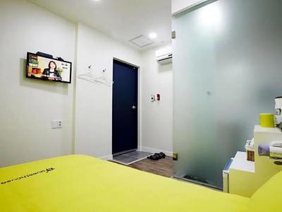 24 Myeongdong Avenue - 25