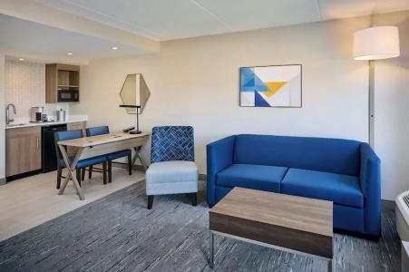 Kitchener Inn & Suites - 56