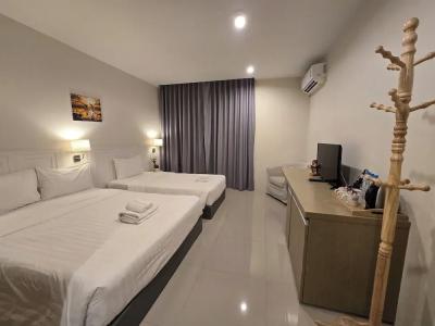 Sleepstation at Pratunam - 178