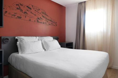 Kyriad Frejus - Centre - 31