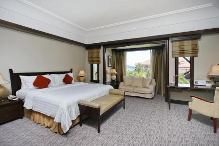 The Magellan Sutera - 72