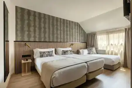 Rafaelhoteles Piramides - 25