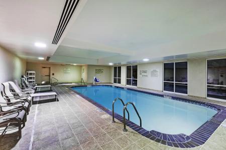 Hampton Inn & Suites West - 28