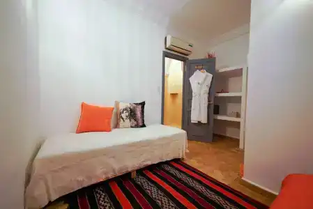 Riad Amya - 20