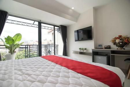 Bin Bin 7 - Near Ton Duc Thang University - 77