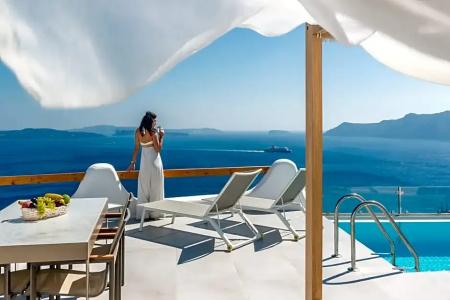 Elite Luxury Suites - 108